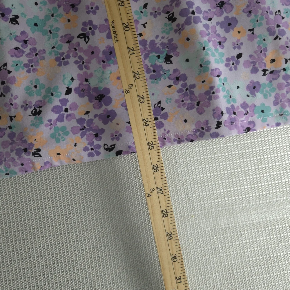 Willow Brook Floral Flowers Scrub Top Shirt Pockets Adult Women's 2XL - Picture 9 of 10